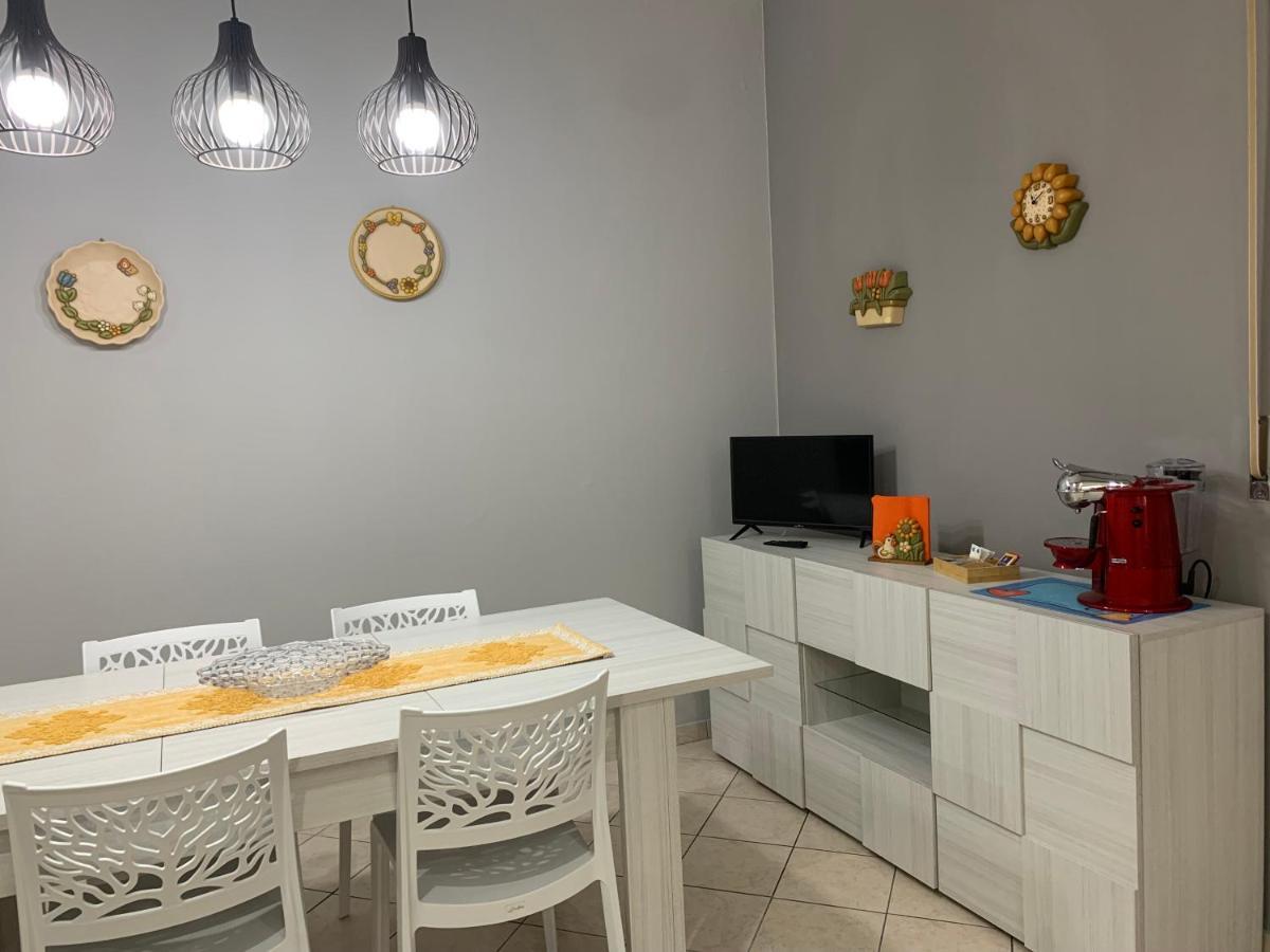 “L' Angolo Dei Sogni” Apartment Casale Monferrato Buitenkant foto